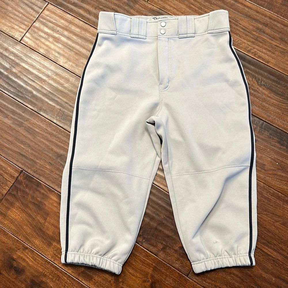 Easton short baseball pants, gray with navy pinstripe Sz L